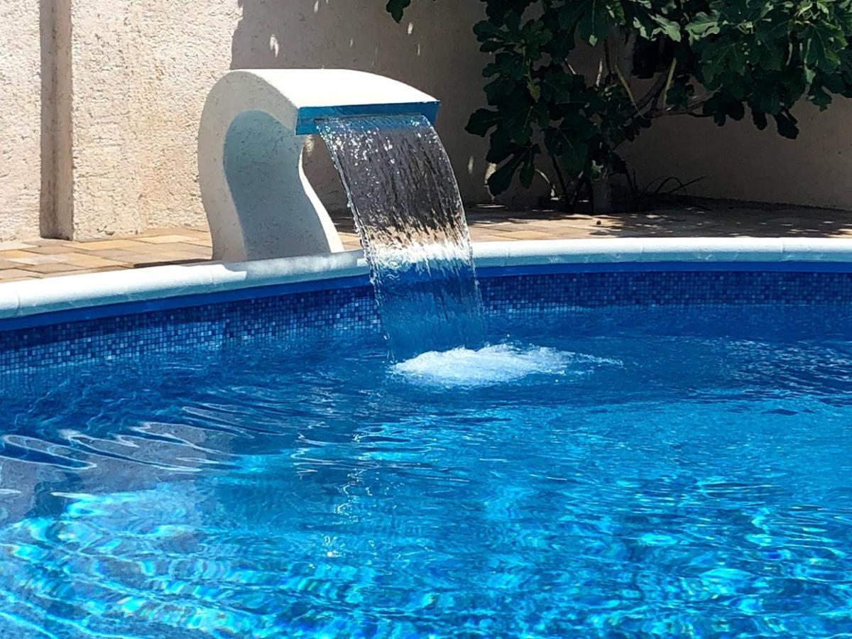 Apartman Matej With Pool Povljana Luaran gambar